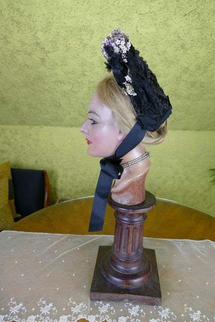 Vergissmeinnicht-Haube, 1880er Jahre