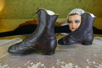 Kinderstiefel, patentiert 1860