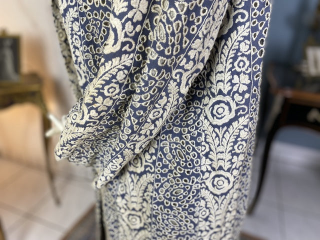 Art Deco‑style coat by Éve Valère, London