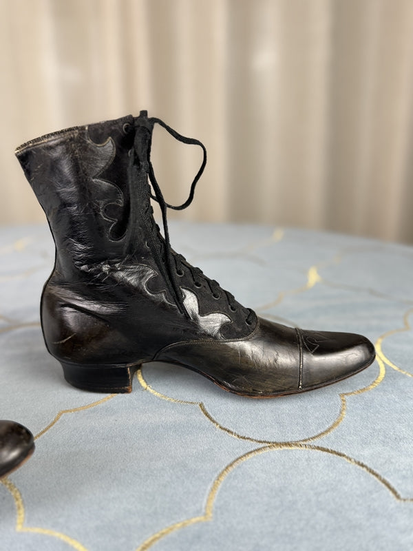 Ungetragene Schnürstiefel, ca. 1900
