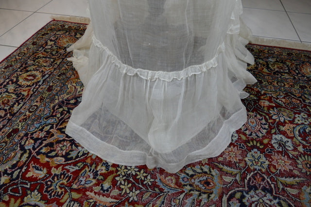 Antikes besticktes Spitzen-Bustle-Überkleid, 1880er Jahre