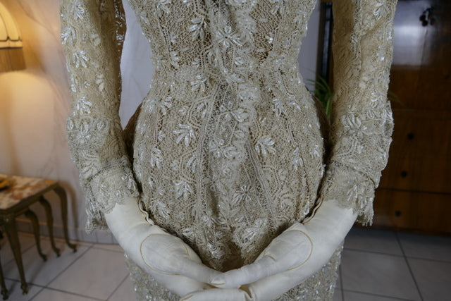 Antikes besticktes Spitzen-Bustle-Überkleid, 1880er Jahre