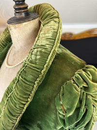 FRANKLIN SIMON & Co. Abendjacke aus grünem Samt, New York, ca. 1925