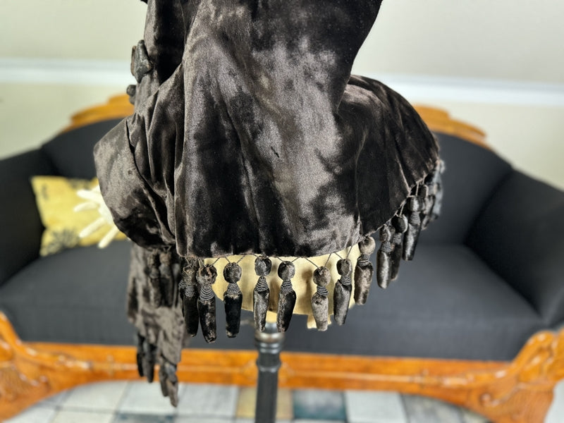 Viktorianischer Samt-Dolman, Amerika, ca. 1880