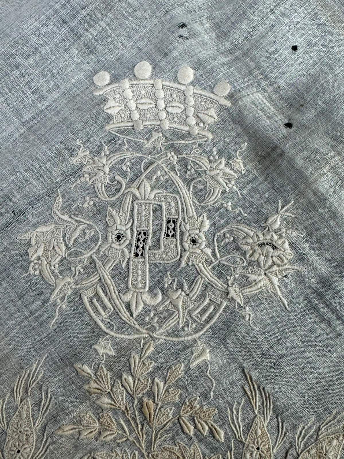 Taschentuch einer Adligen, Spanien, ca. 1830-1840