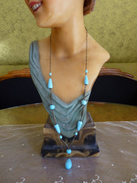 Art Deco Halskette aus blauem Glas im Robin's Egg-Stil, 1920er