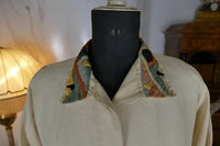Ägyptische Revival Seidenjacke, ca. 1924 – Appliqué-Motive mit Sphinx, Skarabäus & Pyramide
