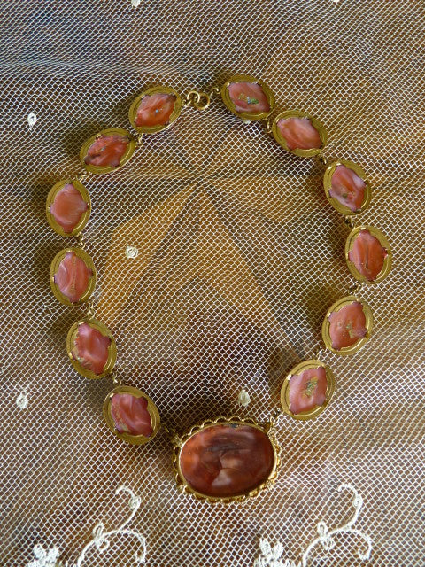 Schillernde Art Deco Halskette aus Kunstglas, 1920er