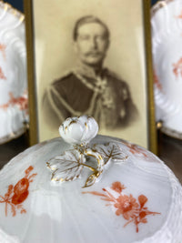 Neuosier-Warmwasserkanne, Kaiser Wilhelm II., datiert 1901 + 1911