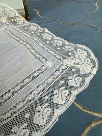 KÖNIGLICHES Spitzentaschentuch mit Hochzeitsmonogramm MIR, aus dem Nachlass der Herzogin Maria Immakulata von Württemberg, geborene Erzherzogin von Österreich, 1900