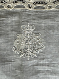 KÖNIGLICHER Boudoir-Kissenbezug, aus dem Nachlass der Herzogin Maria Immakulata von Württemberg, geborene Erzherzogin von Österreich, 1900