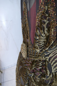 Antikes Samt-Tageskleid, ca. 1923 – Perlenstickerei & Details aus transparentem Crêpe