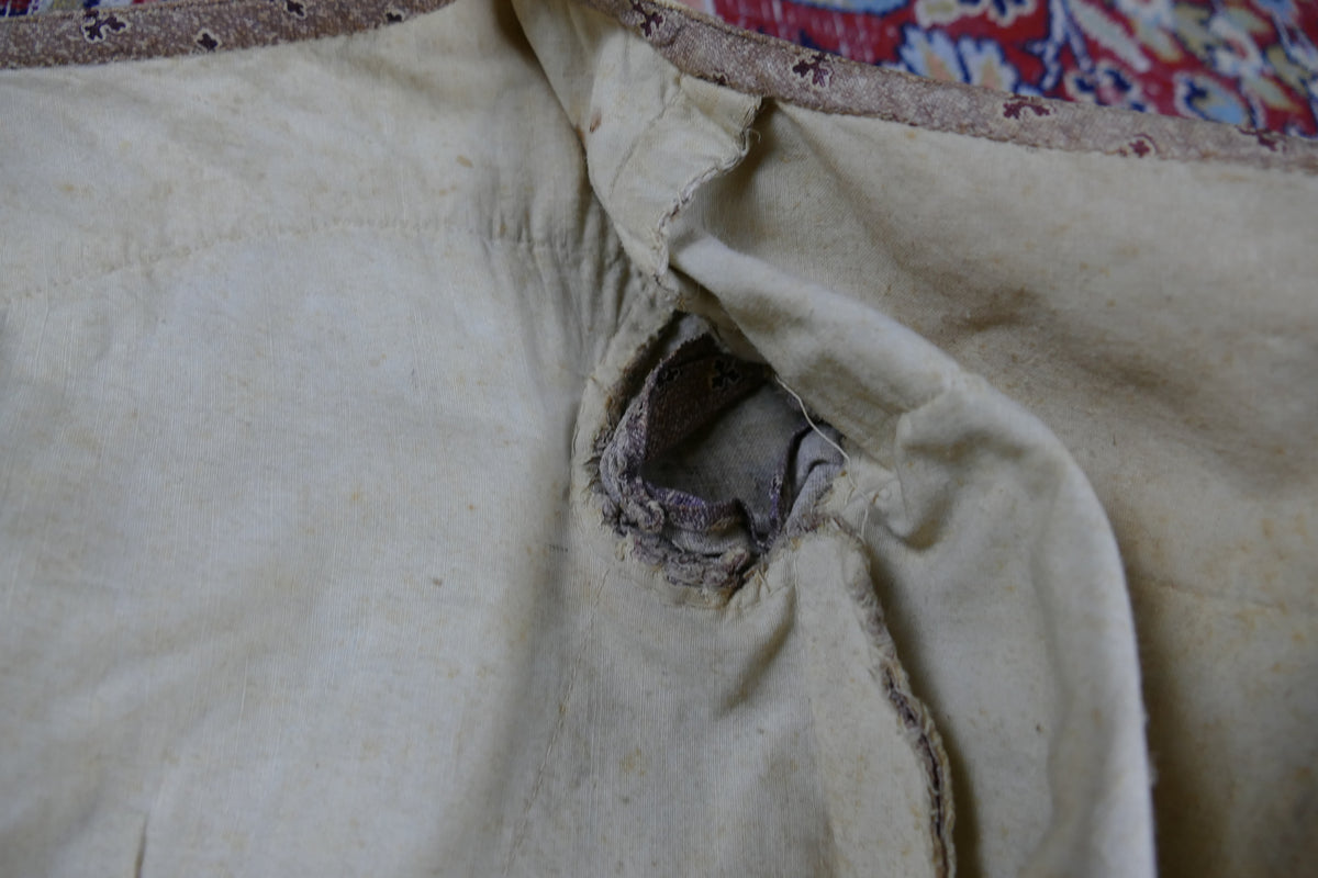 Antikes Biedermeier Kinderkleid ca. 1845 – Mädchenmode der frühen Viktorianischen Epoche