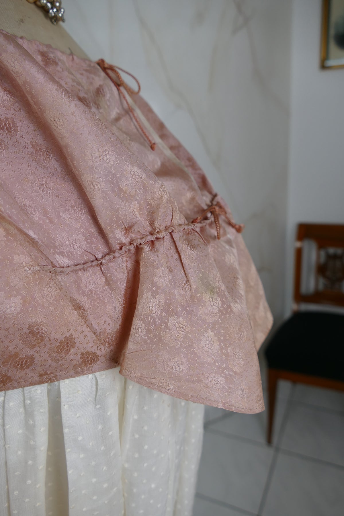 Seltener Spencer aus der Zeit des Directoire, Frankreich ca. 1795 – Frühe neoklassische Mode