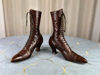 Hohe Schnürstiefel aus Leder, ca. 1900