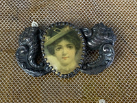 Gürtelschnalle mit Jugendstilmotiv, ca. 1908