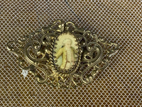 Gürtelschnalle mit Rokoko-Männern, um 1900