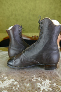 Kinderstiefel, patentiert 1860