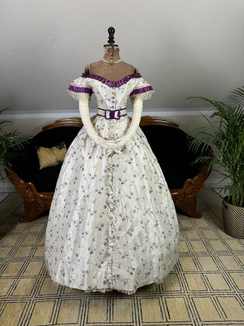 Antikes Seidenabendkleid mit Tagesoberteil, ca. 1864
