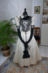 1893 evening dress — antique Victorian gown with silk bodice and lace trim