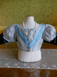 Mieder-Reifrockkleid, 1850er Jahre