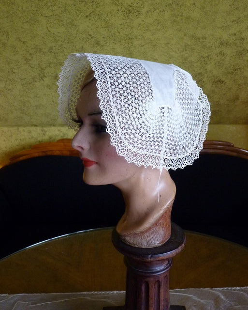 Alsatian lace bonnet ca. 1890, traditional regional headwear