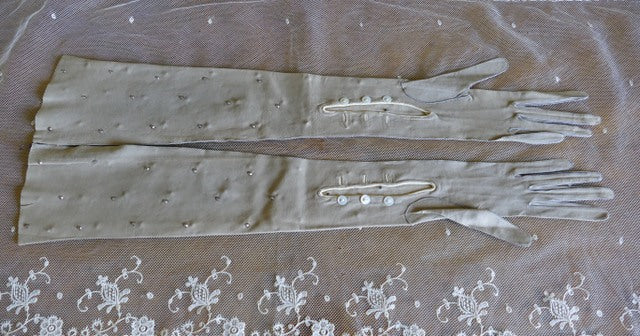 Antike Opernhandschuhe, ca. 1890-1910