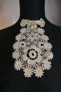 Jabot, ca. 1905