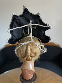 Ausgefallener Showgirl-Kopfschmuck, späte 1920er Jahre
