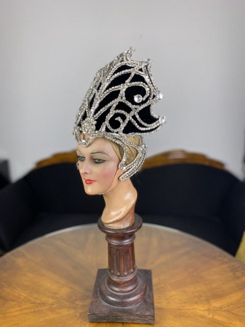 Ausgefallener Showgirl-Kopfschmuck, späte 1920er Jahre