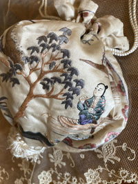 Bestickte japanische Seidentasche, ca. 1900
