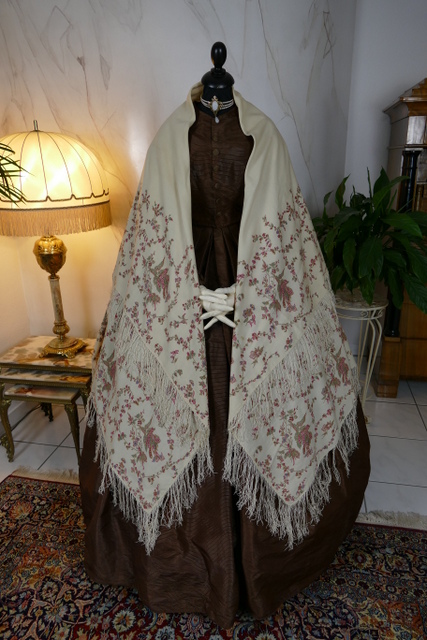antique victorian shawl 1850