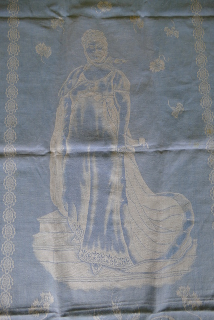 antique towel 1910