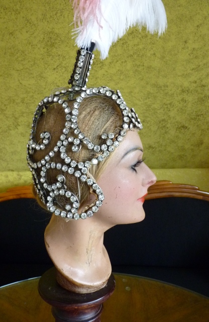 Rose argent PLUMES AUTRUCHE tambour headpiece années 1920 vintage bandeau Pearl K66 