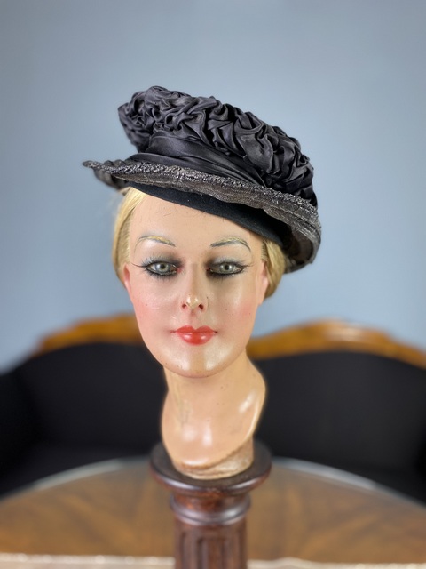 antique hat 1909