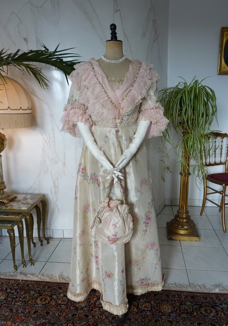 antique dress 1909