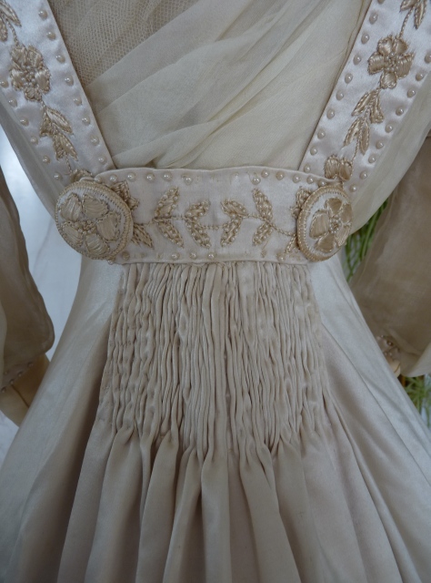 White Satin Wedding Gown, ca. 1909 - www.antique-gown.com