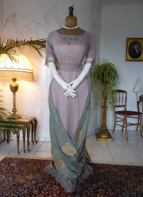 antique dress 1912