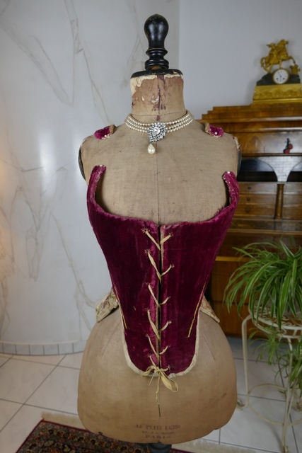 antique rococo corset 1740
