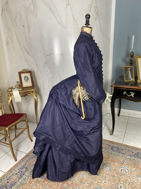 antique travel bustle dress 1875