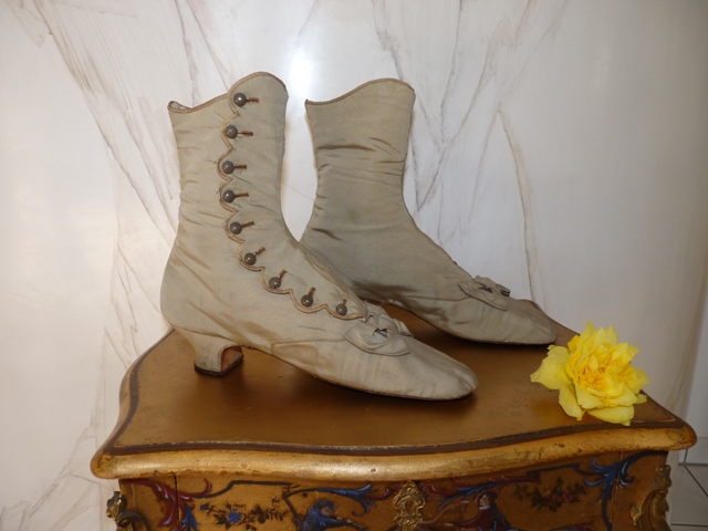 antique shoes, victorian shoes, shoes 1870, antique boots, antique evening boots, antique evening shoes, antique dress